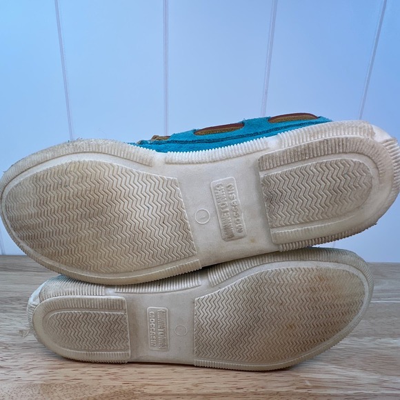 MINNETONKA Blue suede moccasins‎ size 5.5 - Picture 8 of 11